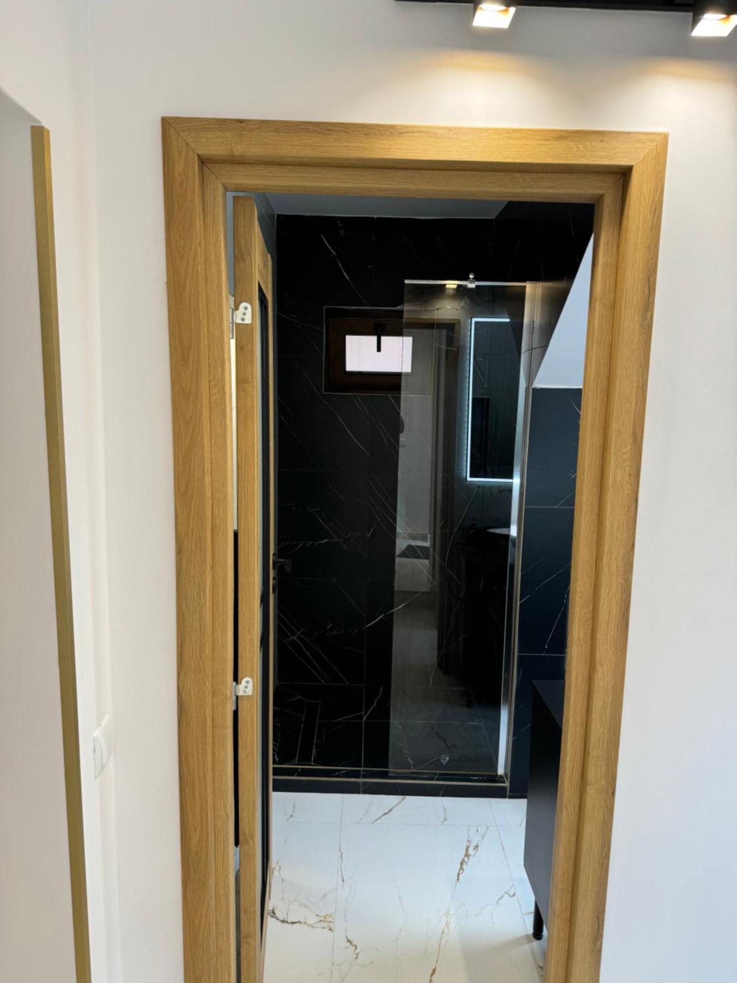 Iasi Ultra Central Apartment Self Check-In エクステリア 写真