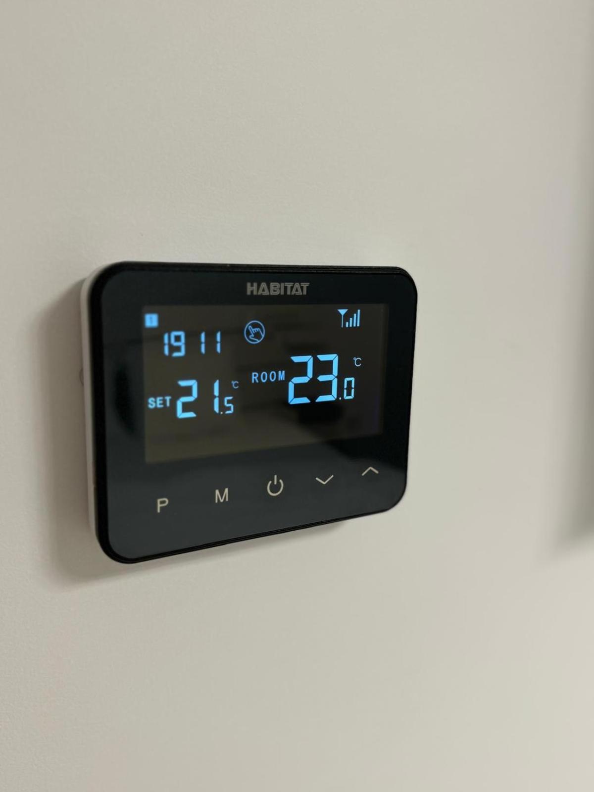 Iasi Ultra Central Apartment Self Check-In エクステリア 写真